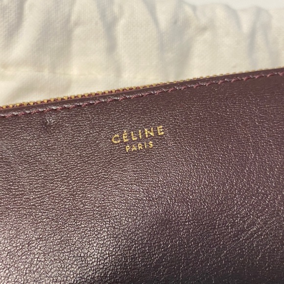 Authentic burgundy oversized trio bag preowned - Picture 4 of 15